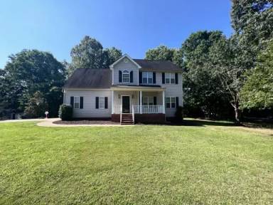 Main picture of 720 Raymond Dr