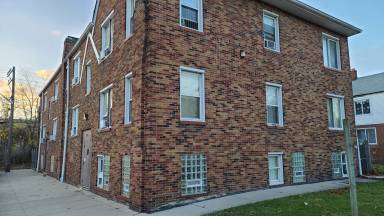 Main picture of 8000 Pilgrim St