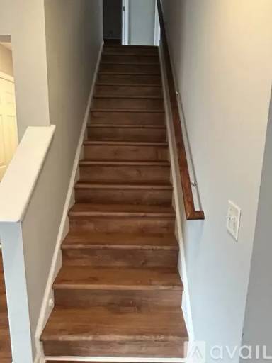 Main picture of 204 Rindle Dr