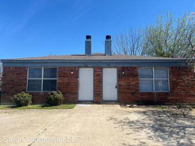 Main picture of 305 Casie Ct