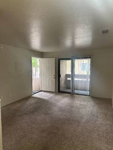 Main picture of 1645 Pyrenees Ave