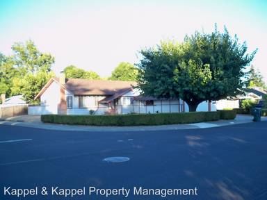 Main picture of 401 Azalea Way