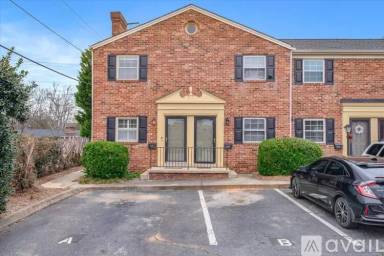 Main picture of Pelham Place North