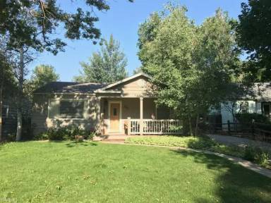 Main picture of 633 Stover St