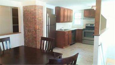 Main picture of 1113 E Genesee St