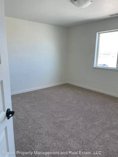 Main picture of 3131 Slate River Dr