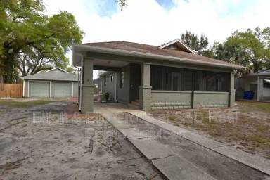 Main picture of 1127 Oakhill St