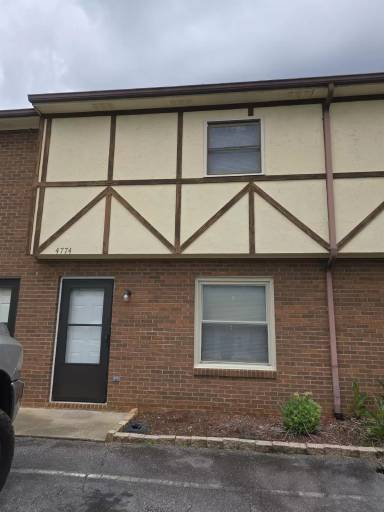 Main picture of 4774 Mayfield Dr