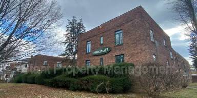 Main picture of 1505 Franklin Park S