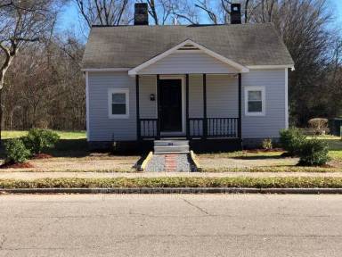 Main picture of 741 Green St