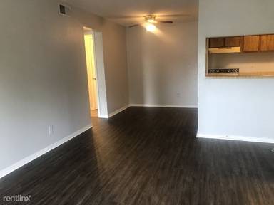 Main picture of 5523-607 NW 50th St