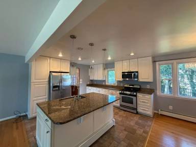 Main picture of 207 Dawson Dr