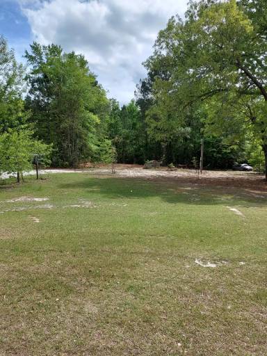 Main picture of 2438 Glenn Rd