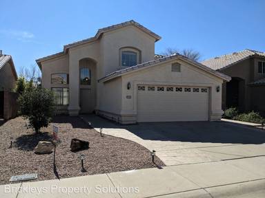 Main picture of 369 W Colt Rd