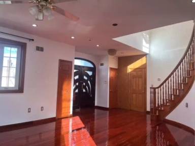 Main picture of 6808 138th St