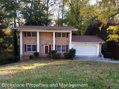 Main picture of 2796 Spain Dr