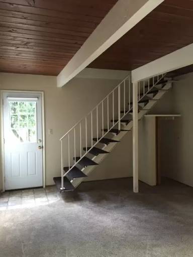 Main picture of 325 NW 7th St