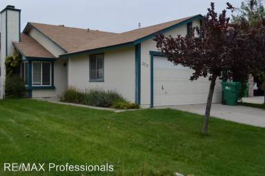 Main picture of 2212 Wabash Cir