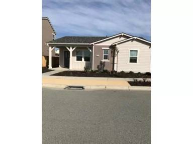 Main picture of 2979 Bluffs Dr