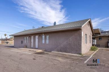 Main picture of 2234 E Polk St