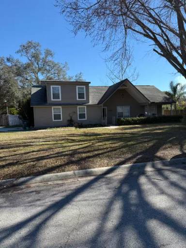 Main picture of 5425 SE 42nd Ct