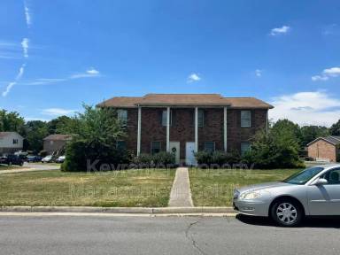 Main picture of 1661 S Burkwood Ct