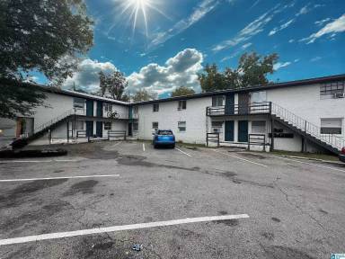 Main picture of 2305 21st Ave N