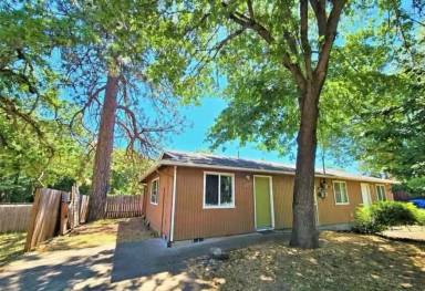 Main picture of 1202 4th Ave