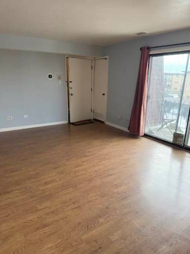 Main picture of 11925 S Lawndale Ave