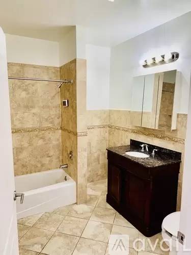 Main picture of 18 N Broadway