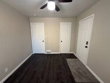 Main picture of 19753 Bentler St