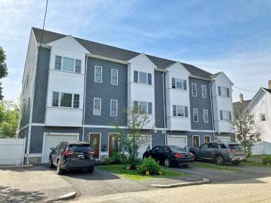 Main picture of 106 Intervale St