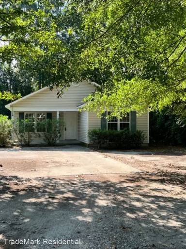 Main picture of 319 Hillsdale Dr