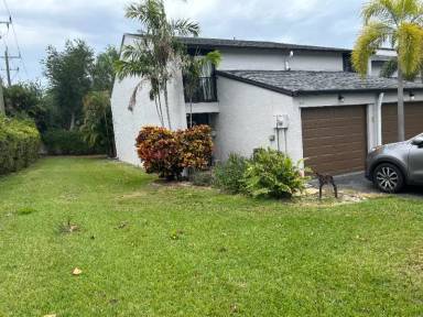 Main picture of 4761 NW 2nd Ave