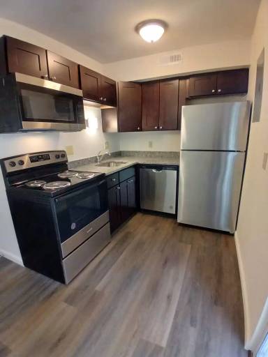 Main picture of The Whitehall Apartments