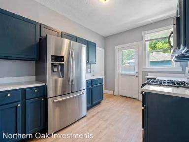 Main picture of 937 Thomas Ave