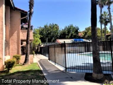 Main picture of 891 W San Ysidro Blvd