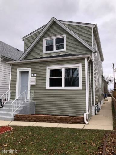 Main picture of 131 N 14th Ave