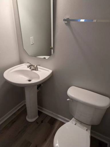 Main picture of 10016 Highlands Crossing Dr