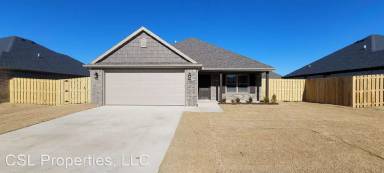 Main picture of 4352 W Havana Ave