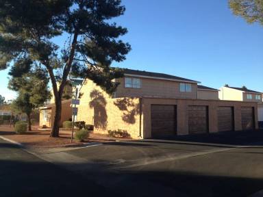 Main picture of 5165 Gray Ln