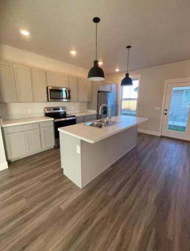 Main picture of 6119 Northstead Ave