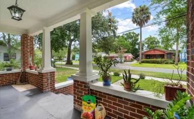 Main picture of 3223 Mayflower St