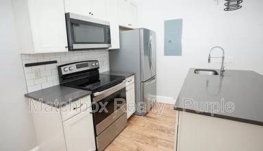 Main picture of 122 S Main St
