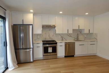 Main picture of 526 Lincoln Ave