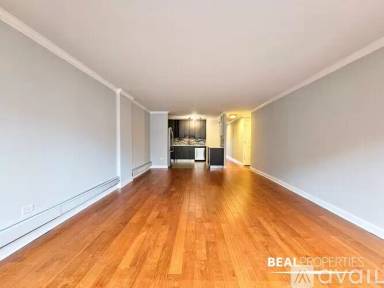 Main picture of 1344 N Dearborn St