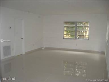 Main picture of 315 Majorca Ave