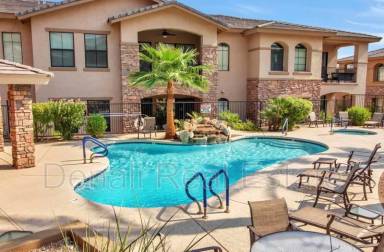 Main picture of Vantage Condominiums