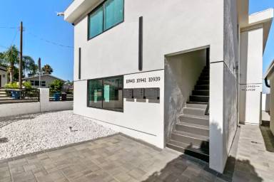 Main picture of 10941 Christine Way