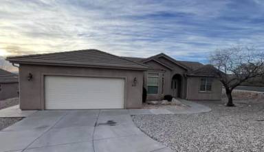 Main picture of 991 N Rolling Hills Cir
